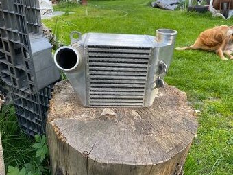 Hliník Intercooler 1.9 tdi 1.8T