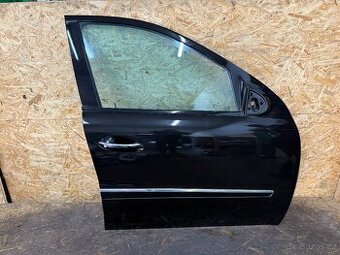 NASTROJENÉ PRAVÉ PŘEDNÍ DVEŘE MERCEDES W164 C197