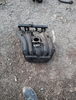 Peugeot 206 GTI 2.0i S16 ,nemux, na díly ...kat neni
