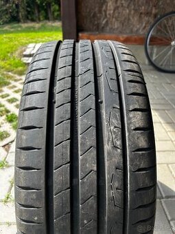 Continental 235/45 r18