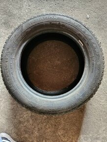 2x 195/60 R15 , 250 Kč/ks