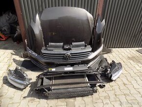 VW Passat B8 nárazníky, kapoty, světla, dveře atd