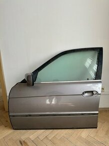 BMW E38 - kompletní dveře