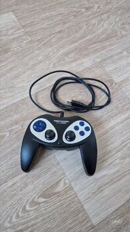 Herní ovladač Thrustmaster