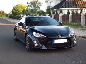 Toyota GT86 2.0 boxer, manuál / navigace (Subaru BRZ)