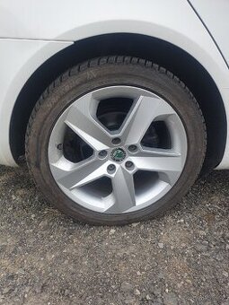 Alu kola Dorato Škoda Octavia RS 17"