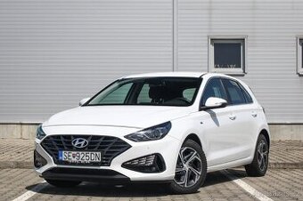 Hyundai i30 1.5 T-GDi mHEV iMT Family