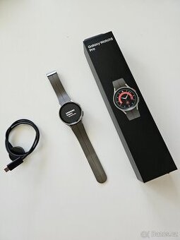 Samsung Galaxy Watch 5 PRO 45mm šedé