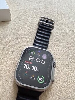 Apple Watch ultra 2 silver
