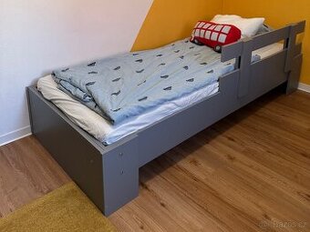 Postel 80 x 200 cm včetně roštu a matrace