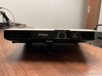 Projektor Epson EB 1780W