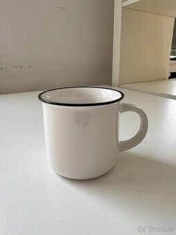 Imitace retro - 400ml černý lem (sublimace) 9x