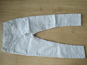 Dívčí džíny /džegíny /jeans C&A Palomino vel. 122