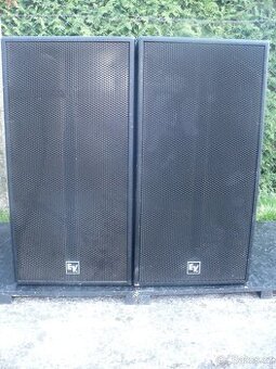 PREDÁM výhodne 4 ks suby Electro Voice Rx 118 S