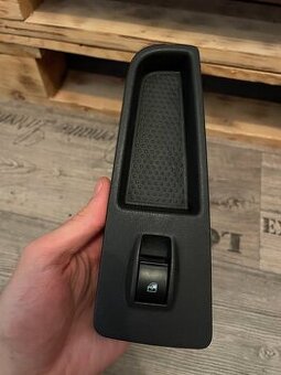 Pravý přední spínač ovládání oken Fiat Grande Punto