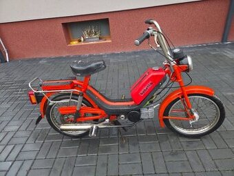 Babetta 210 s kartičkou, červená 3.