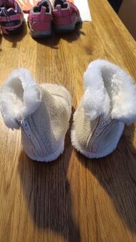 Dětské bačkůrky vel. 20