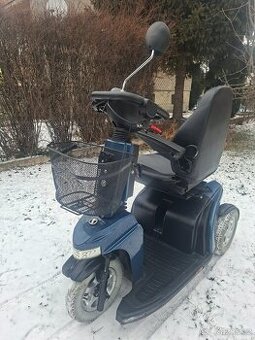 Elektrický skútr invalidní vozík