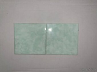 Retro obkladačky sv. zelené 15x15cm