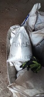 Abrazivo, drcené železo, pískování