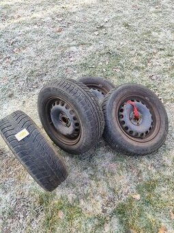 4x Disky + Zímní pneumatiky Michelin Alpin A3 185/65 R14 86T