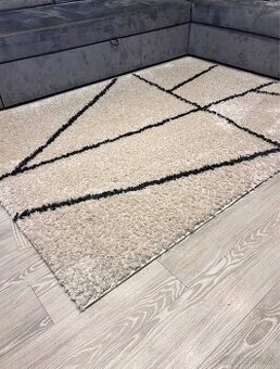 Koberec UDON 135x190cm PC 1800