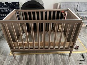 Dětská postel a přebalovací pult Ikea Sundvik - 1