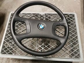 BMW E36 - originál volant v top stavu. - 1