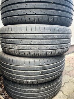 205/60R16 Hankook