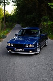 BMW E34 540i V8