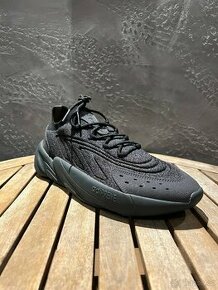 Adidas OZELIA KNT