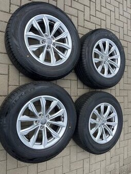 4x zánovní alu disky 5x112 R17, letní pneu 80%