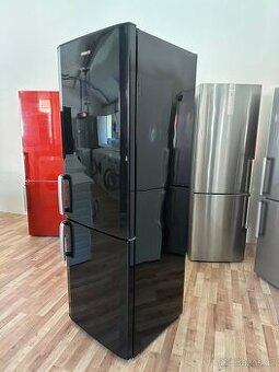 Lednice s mrazákem Beko (140) Zamluveno