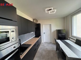 Luxusní pronájem 3+1 po kompletní rekonstrukci – ul. J. Z Po