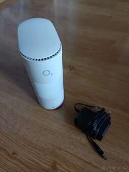 ZTE MC801A 5G vnitřní WiFi CPE router WiFi 6 (od O2)