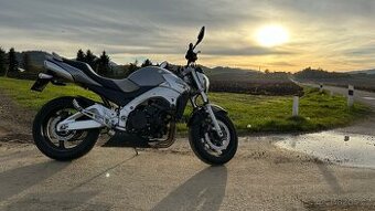 Suzuki GSR 600 - r.v. 2007