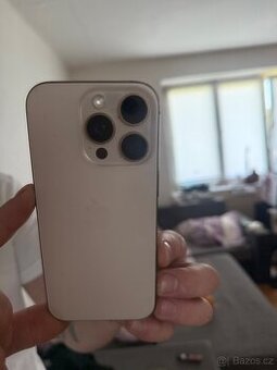 Prodám iPhone 16 Pro Desert Titanium 128GB