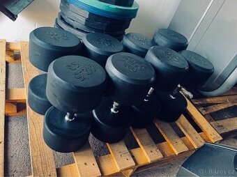 Sada jednoruční činky 42,5kg - 50kg pogumovaný Celkem 370kg