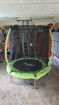 Trampolina