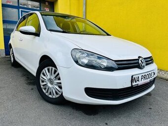 VOLKSWAGEN GOLF 1.4 16V 59 kW PUVOD ČR DIGI KLIMA