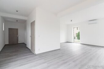 Prodej bytu 3+kk v osobním vlastnictví 78 m², Skorkov