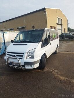 Ford Transit - 1