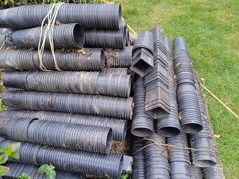 Prodám 1300 kusů 2 L /IPP RP 2 Litry /květináč/kontejner