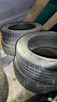 NEXEN  215/55 R17 zimní pneu