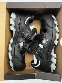 Pracovní boty 43 panda ocelova spicka