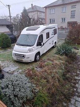 Prodám obytný automobil Hymer Fiat 2.3 JTD 2014 Top stav