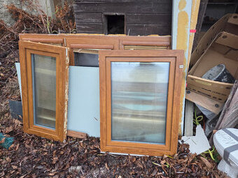 Okna 6-ti komora/ trojsklo / zlatý dub /