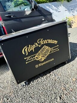 Stroj na Rolovanou zmrzlinu