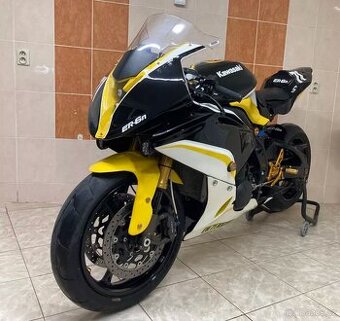 Kawasaki ER6 Supertwin