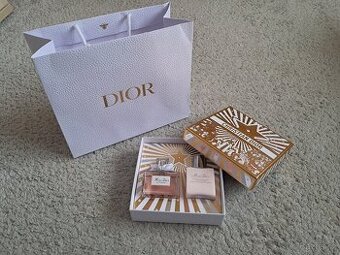 Dárková sada Miss Dior Eau de Parfum - limitovaná edice